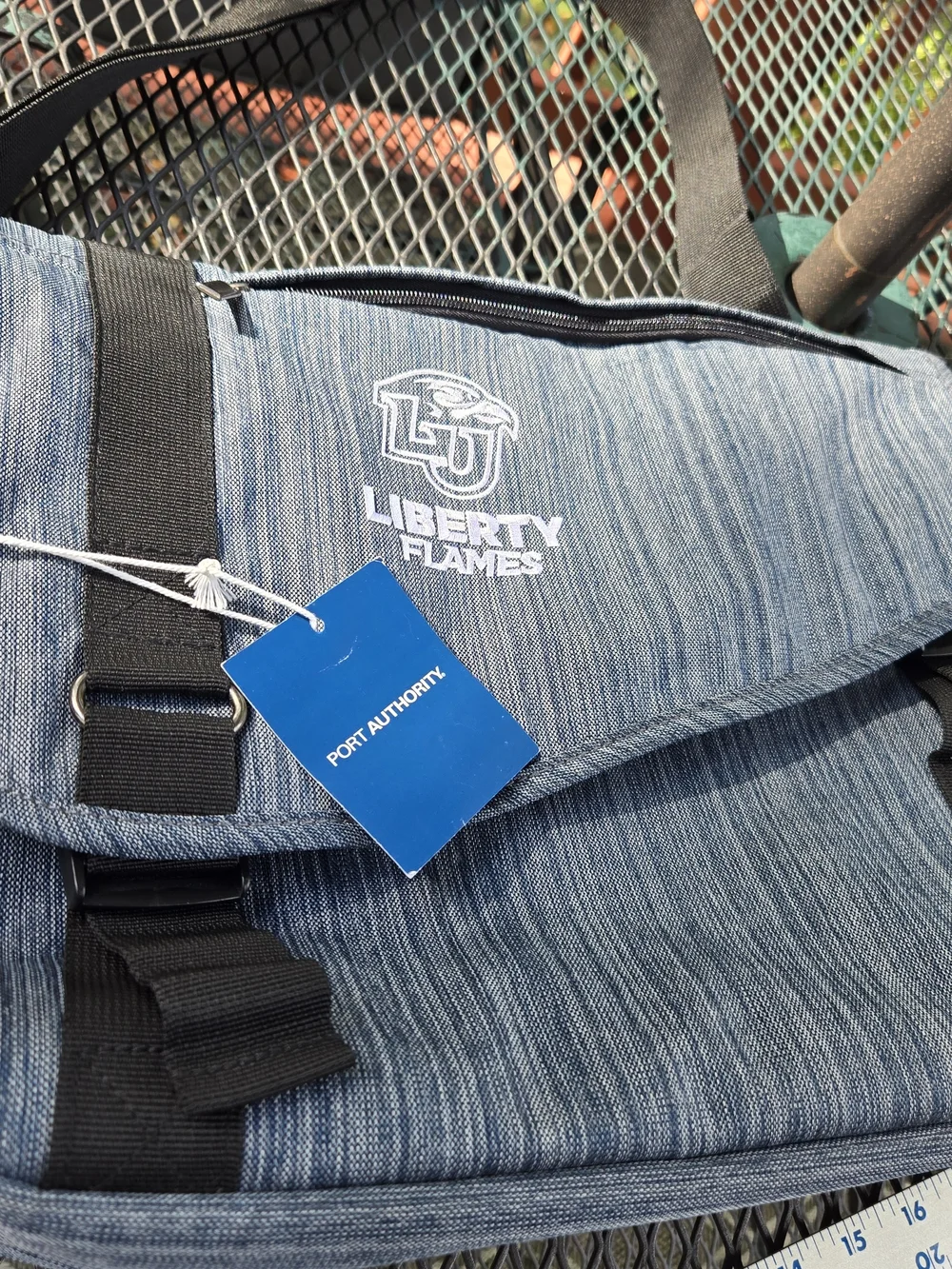 Port Authority sturdy messenger